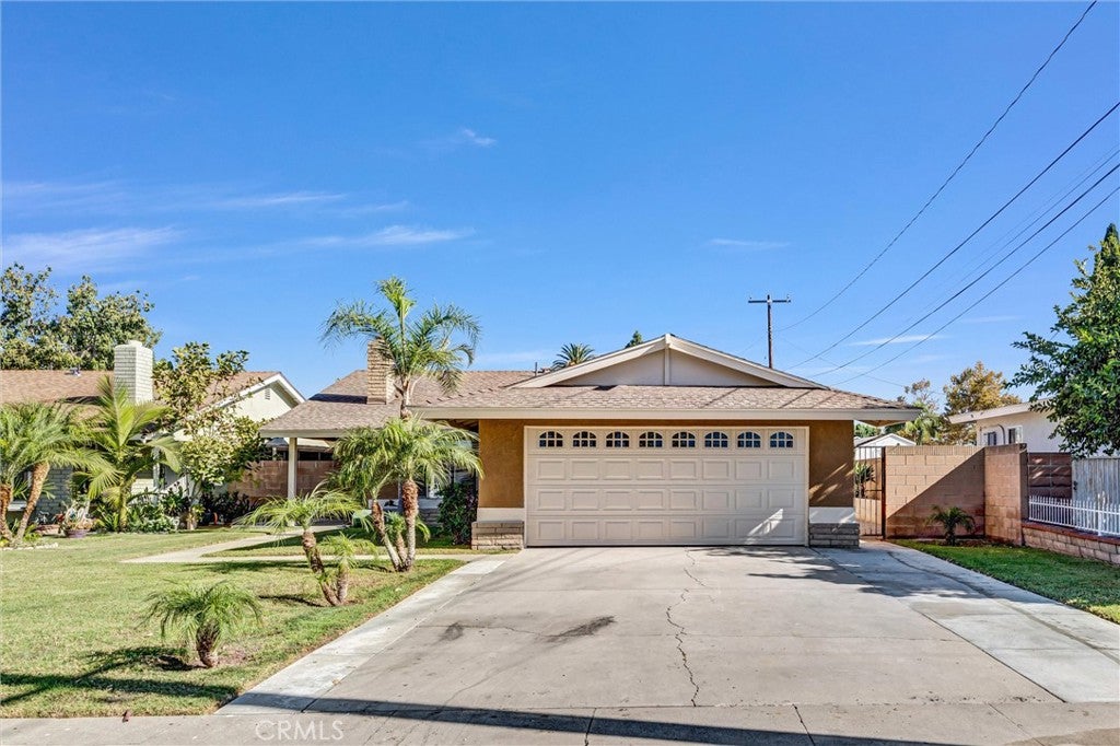 1115 W Stanford Street