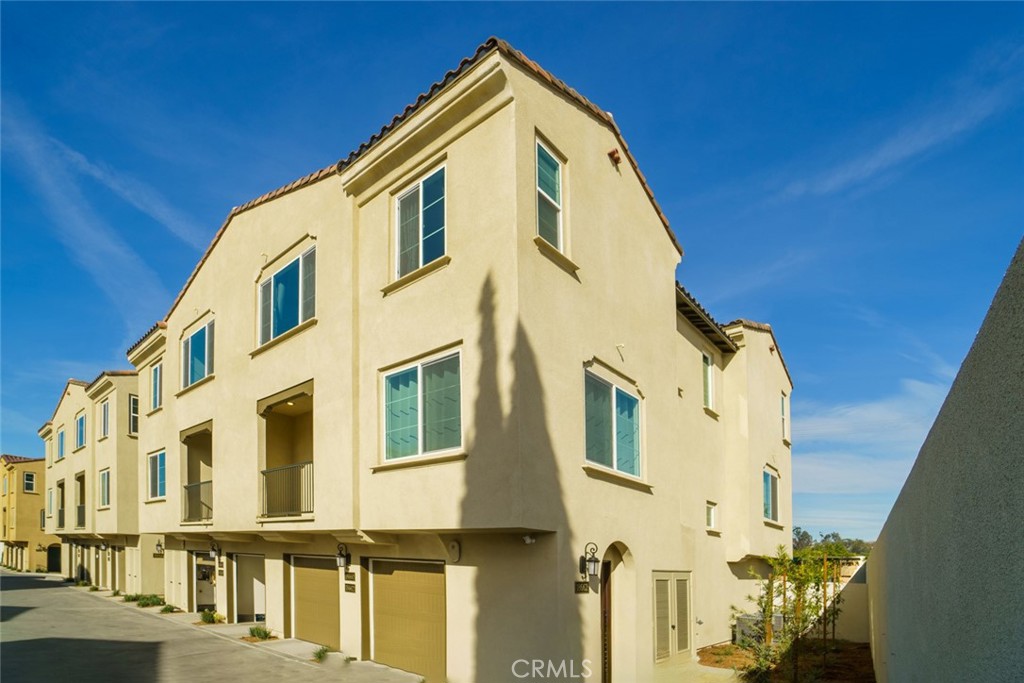 18662 Rorimer Street