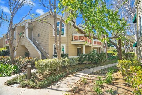 7281 Coho Drive 206 Huntington Beach CA 92648