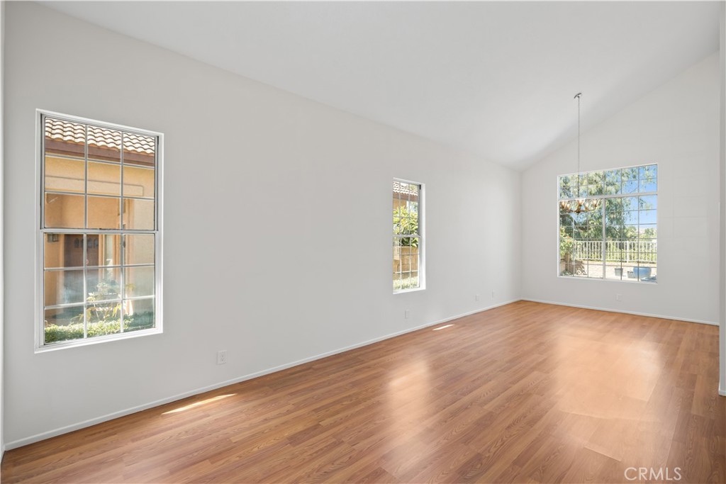 2518 Paseo Del Palacio