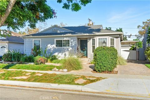 Photo of 3828 Volk Avenue, Long Beach, CA 90808 (MLS # RS25236267)