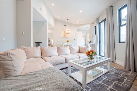 Tiny photo for 2603 Nelson Avenue #B, Redondo Beach, CA 90278 (MLS # SB25177889)