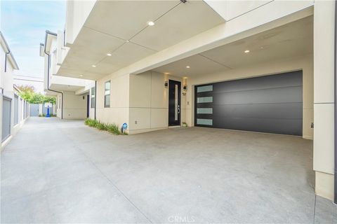 Tiny photo for 2603 Nelson Avenue #B, Redondo Beach, CA 90278 (MLS # SB25177889)