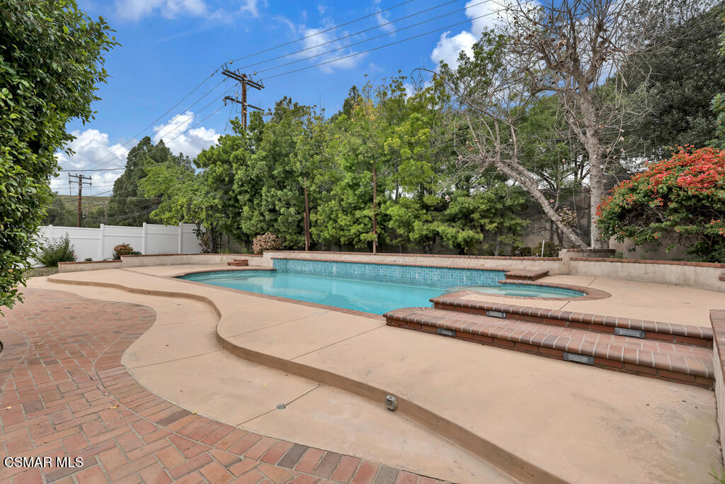 3625 Calle Quebracho