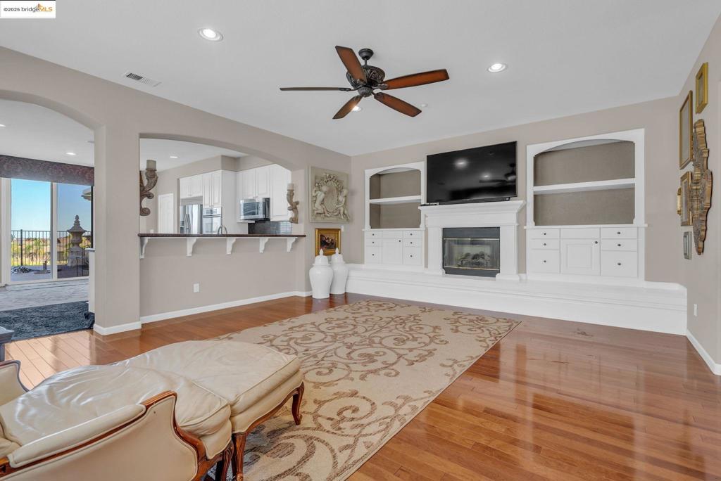 DEER RIDGE - Residential