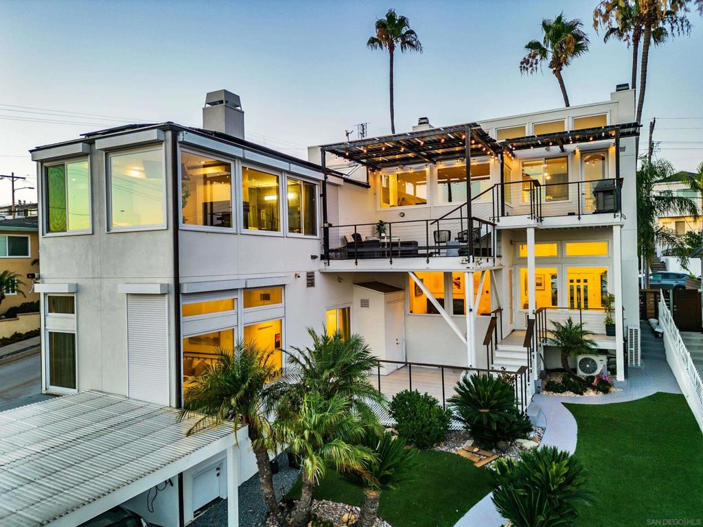 3815 Henry Street