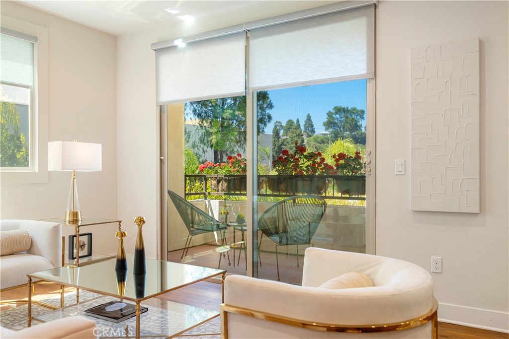 627 Deep Valley Drive 410