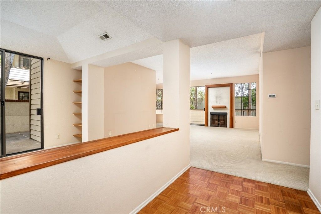 Photo of 2559 Plaza Del Amo #101, Torrance, CA 90503 (MLS # OC25245908)