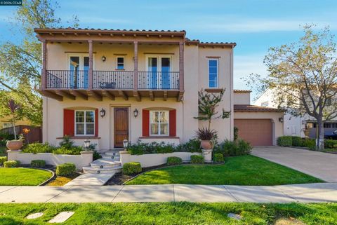 Photo of 1041 S Wedgewood Rd, San Ramon, CA 94582 (MLS # 41121279)