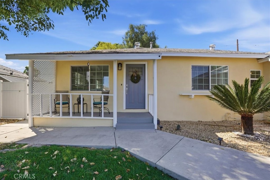 6947 Sunnybrae Avenue