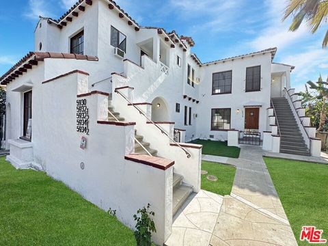 Photo of 5932 Willoughby Avenue, Hollywood, CA 90038 (MLS # 25616513)