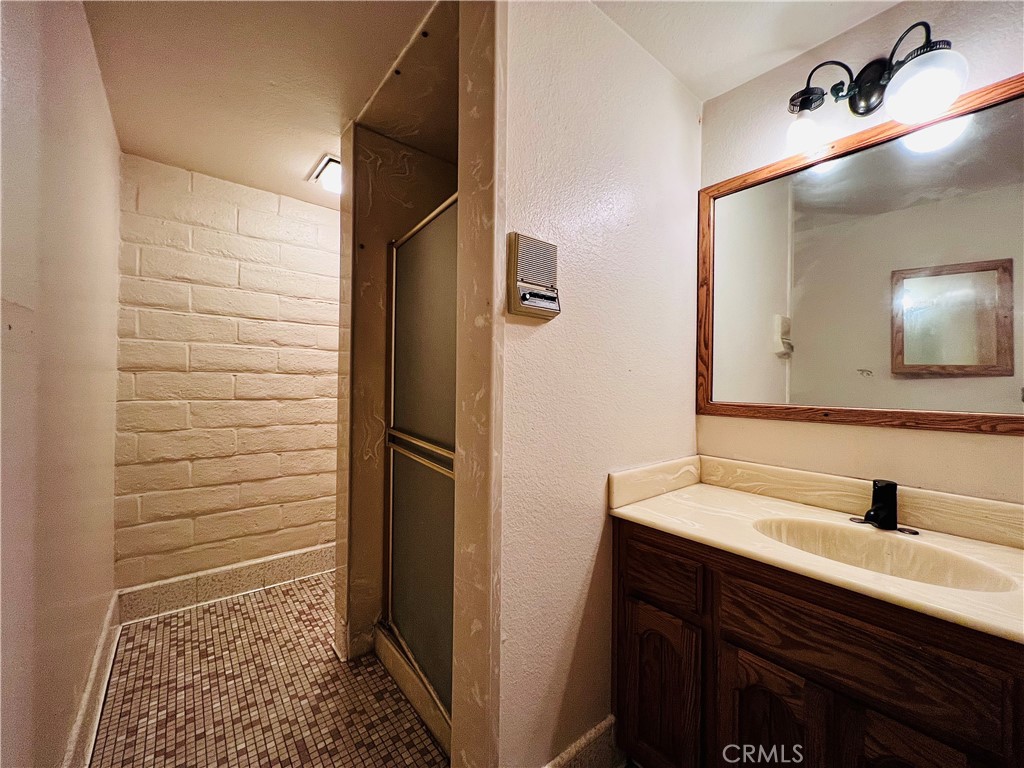 Kraemer Samuel Lands - Residential Lease