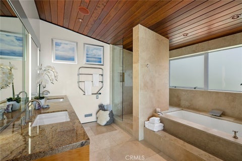 Tiny photo for 856 Diamond, Laguna Beach, CA 92651 (MLS # LG25097922)