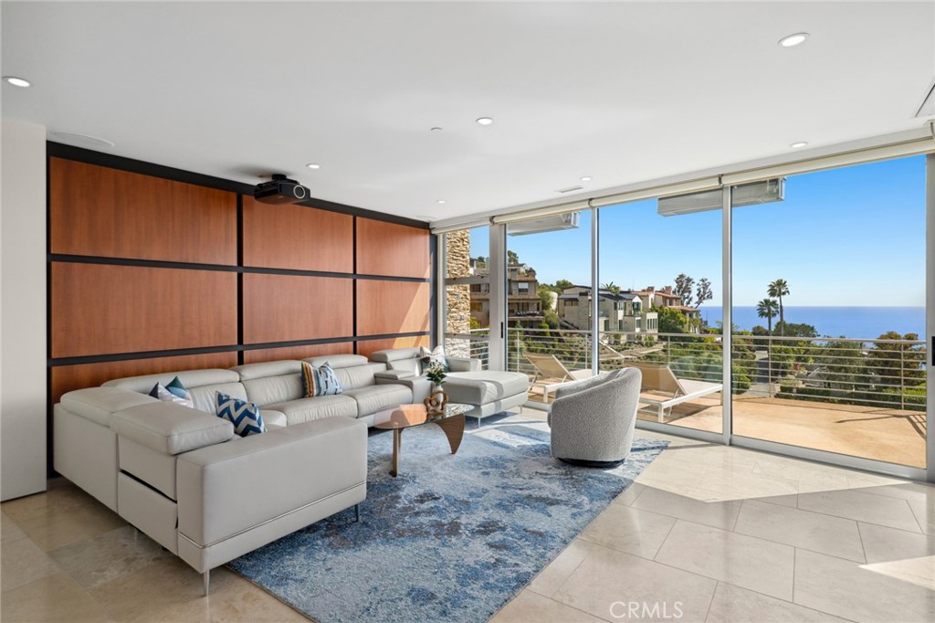 Upper Diamond (UD) - Residential