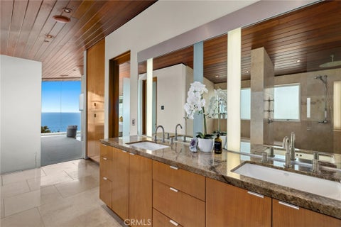 Tiny photo for 856 Diamond, Laguna Beach, CA 92651 (MLS # LG25097922)