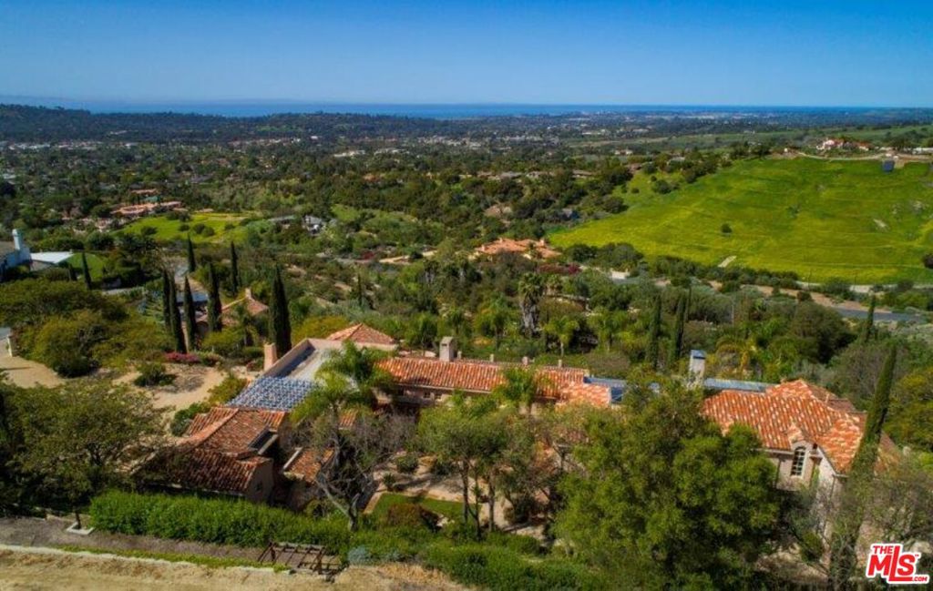 3756 FOOTHILL ESTATE (Private Lane) Road