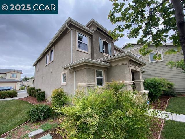 LOS MEDANOS - Residential