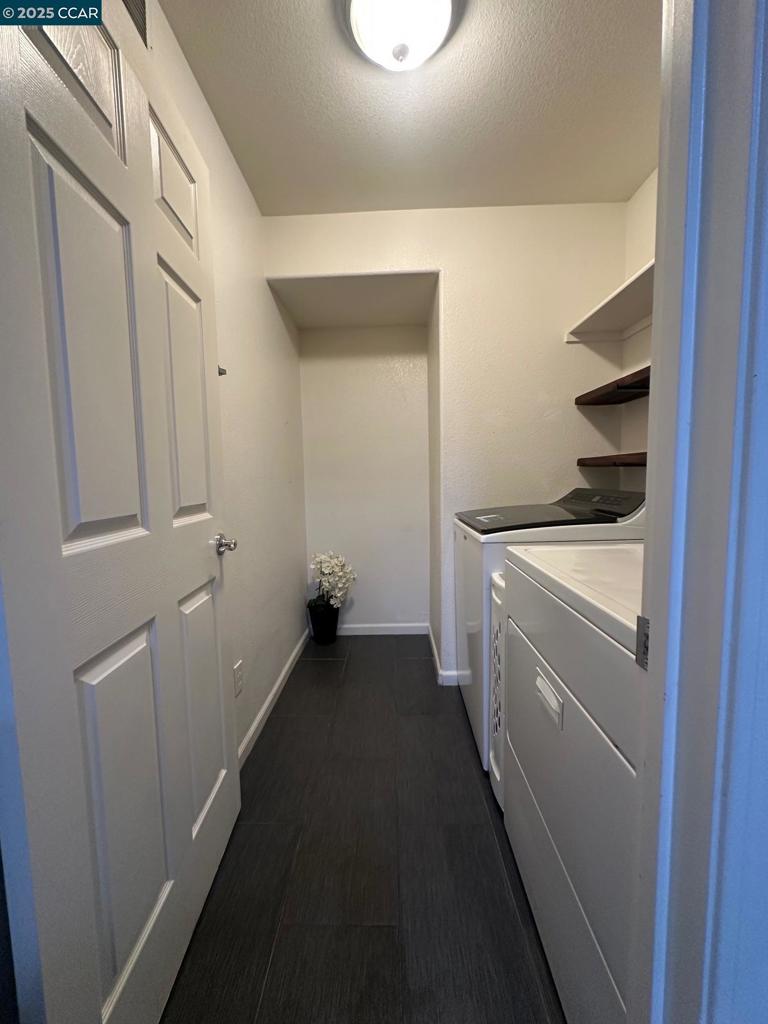 LOS MEDANOS - Residential