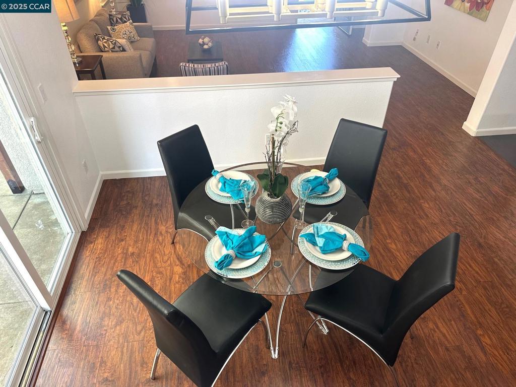 LOS MEDANOS - Residential