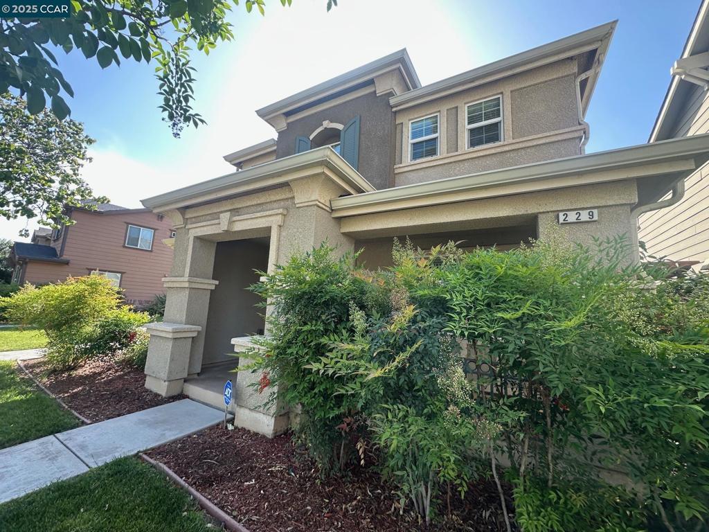 LOS MEDANOS - Residential