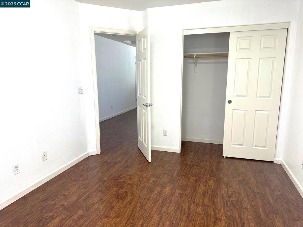 LOS MEDANOS - Residential