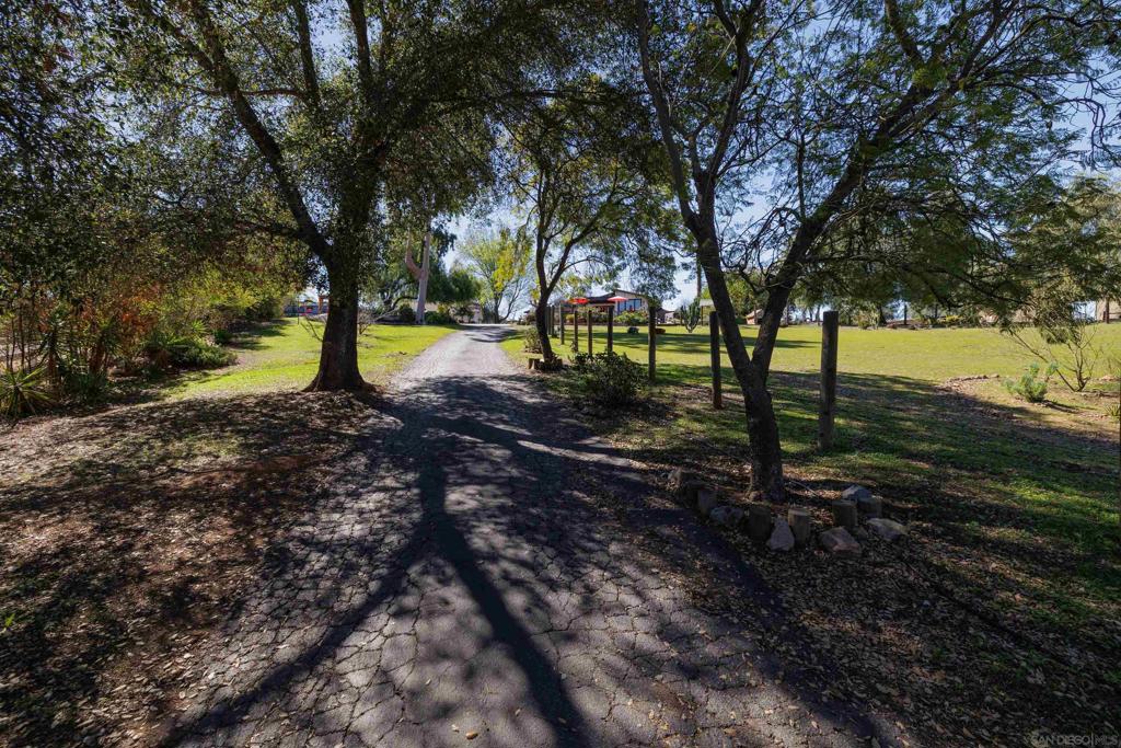 14957 Cool Valley Rd