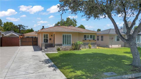Photo of 10432 Memphis Avenue, Whittier, CA 90604 (MLS # DW26152577)