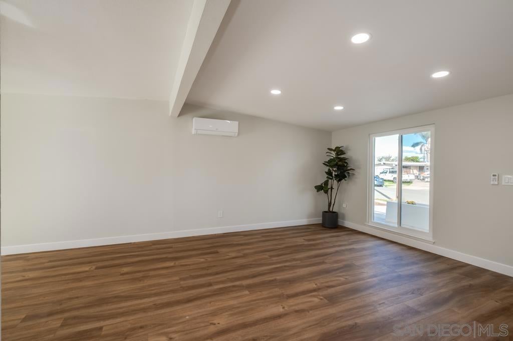 1119 Oneonta Ave