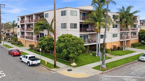 Photo of 3609 E 2nd St #207, Long Beach, CA 90803 (MLS # OC26042303)