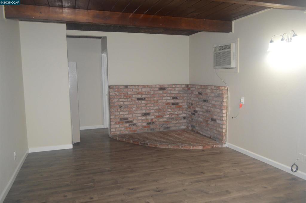 Properties 1 92 Beach Dr