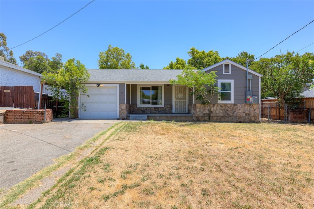 46 Highlands Boulevard
