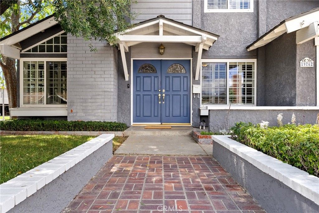 Photo of 19762 Ridgewood Place, Yorba Linda, CA 92886 (MLS # NP26079865)