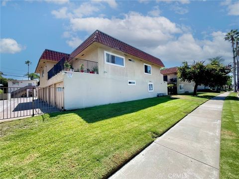 1512 S Ninth Street Anaheim CA 92802