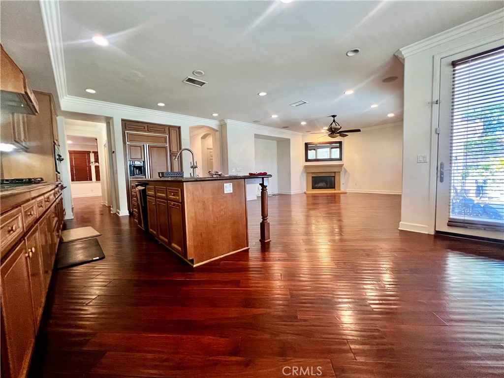 6715 Meriwether CT