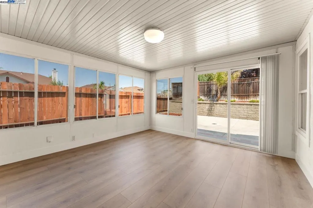 Brentwood, California 94513, United States, 3 Bedrooms Bedrooms, ,2 BathroomsBathrooms,Residential,Pending,199420