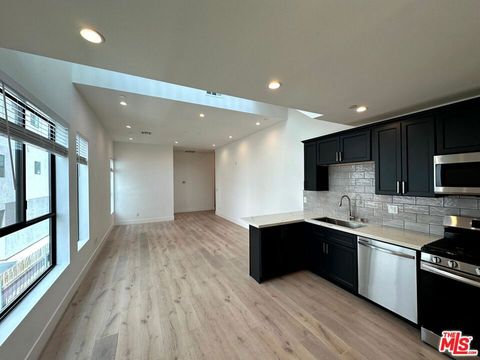 Photo of 3414 London Street #3, Los Angeles, CA 90026 (MLS # 25616899)