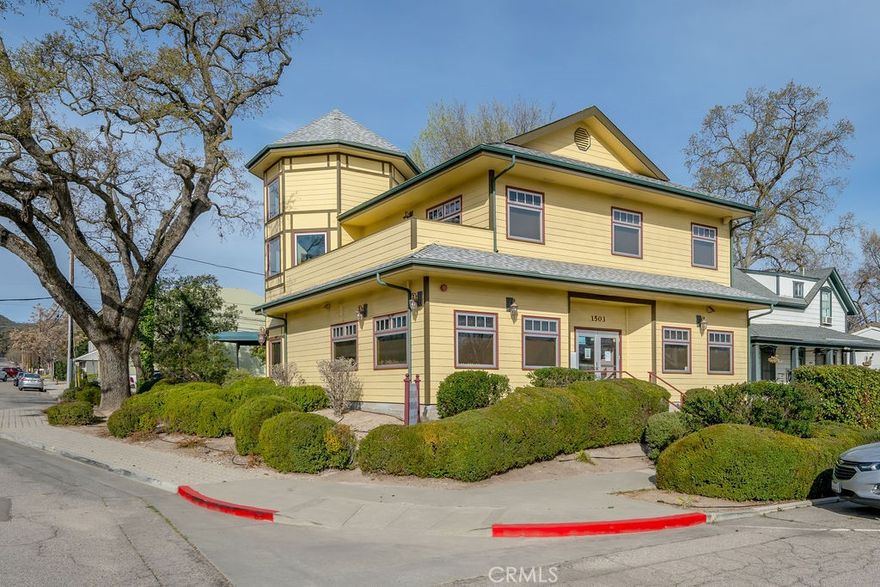Upstairs office in nice Victorian building.  +/- 400 sf, common area conference room, coffee bar and shared restrooms with 24/7 access.  Available 6/1/25.
