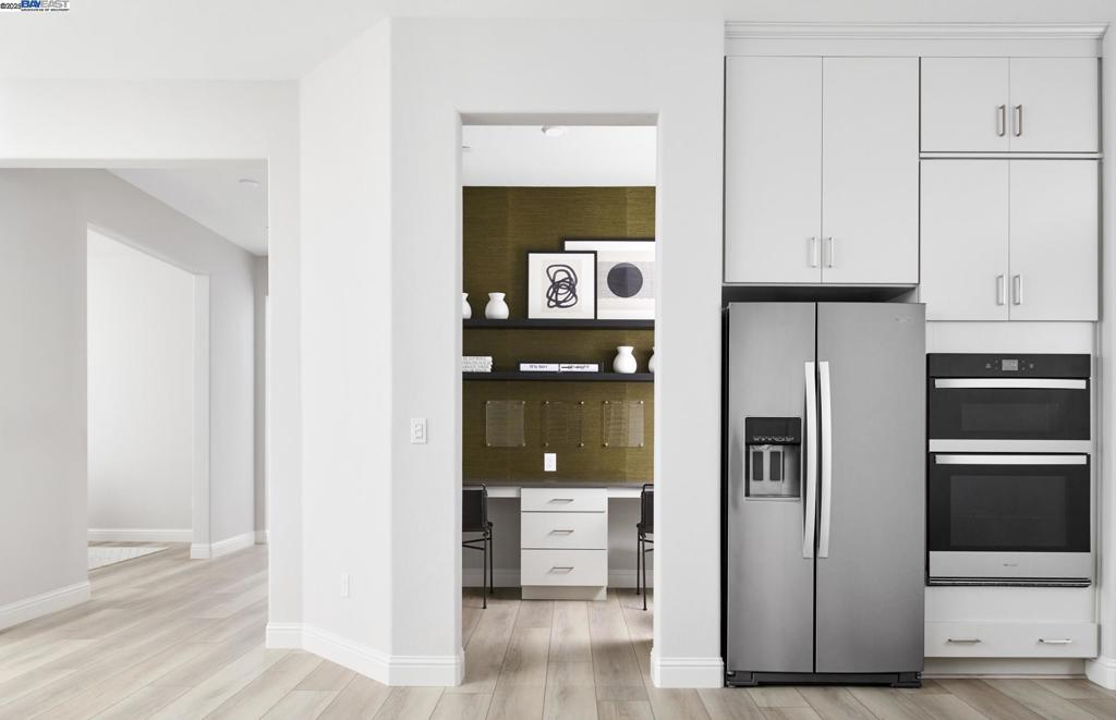 This Bristol sits on an expansive home site near the community park. The spacious kitchen has a generous amount of countertop space and extended covered patio for outdoor living. This home site will be ready in time for the school year. Photos are of model home not of actual home.