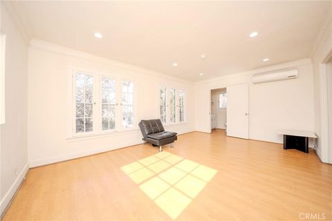 Photo of 736 Gramercy, Los Angeles, CA 90005 (MLS # PW25269471)