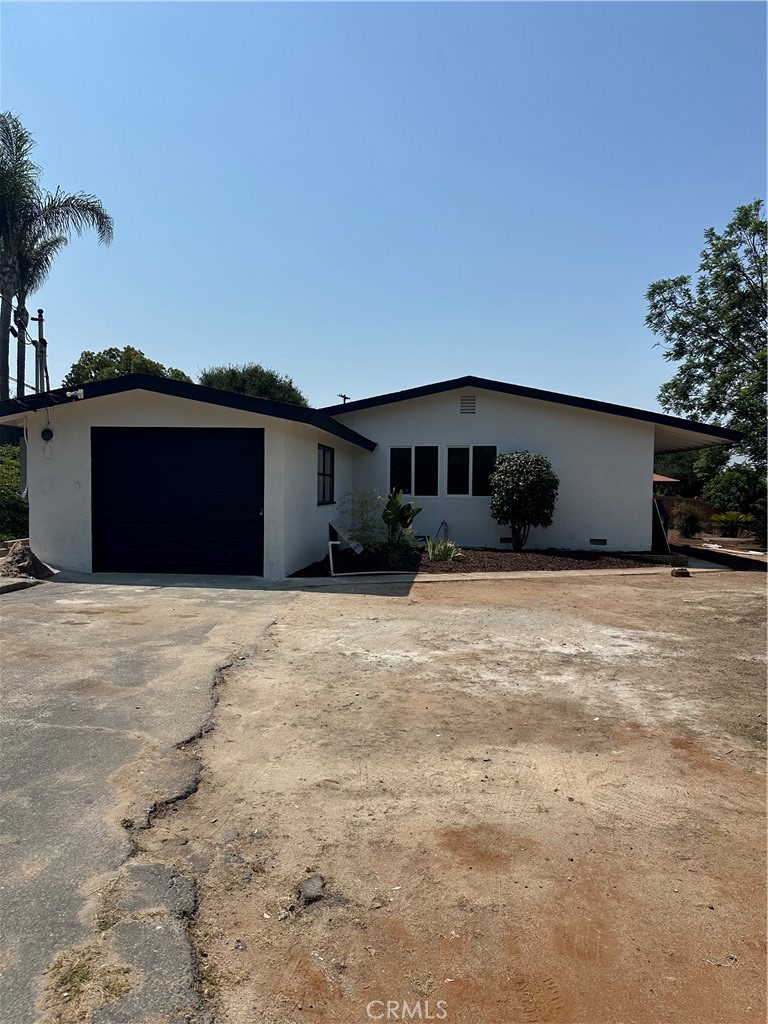 Prime location for a new family to enjoy a renovated 3 bed/2 bath home with a 1 car attached garage. New windows, paint, flooring, new kitchen, updated electrical panel, remodeled bathroom. Leased solar with sunrun, easy to qualify with soft pull credit. Property in zoned SB9 which has a potential to be subdivided ( lower 1/4 parcel) and build an additional home plus ADU. Owner occupancy of 3 years is required. All appliances are electric only, no gas.