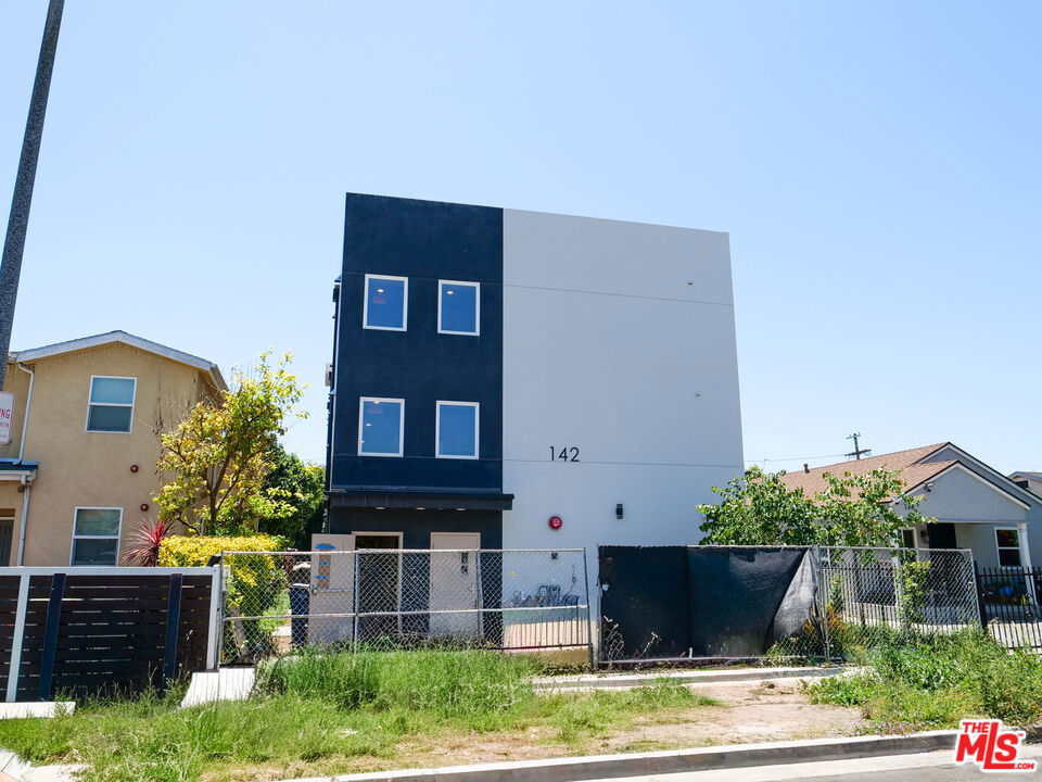 142 E 84th Street