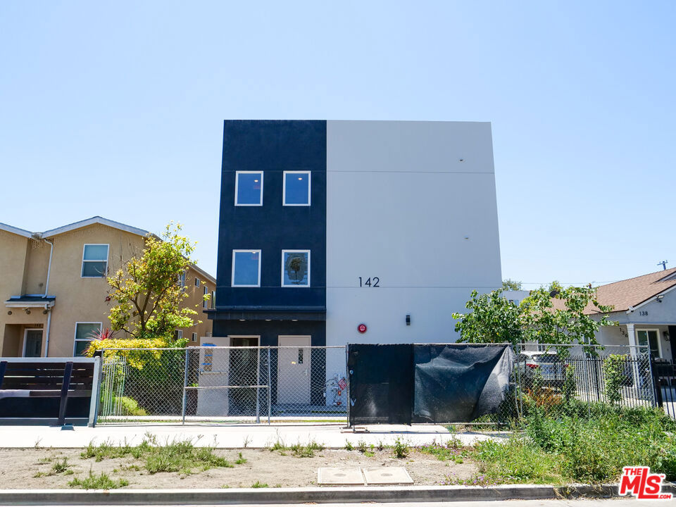 142 E 84th Street