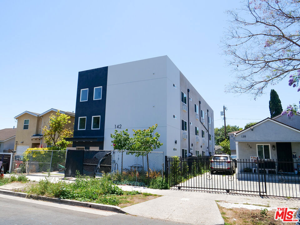 142 E 84th Street