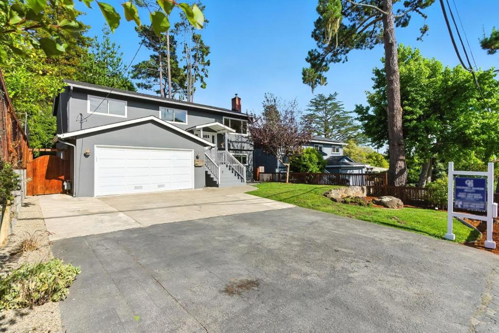 422 Portola Avenue