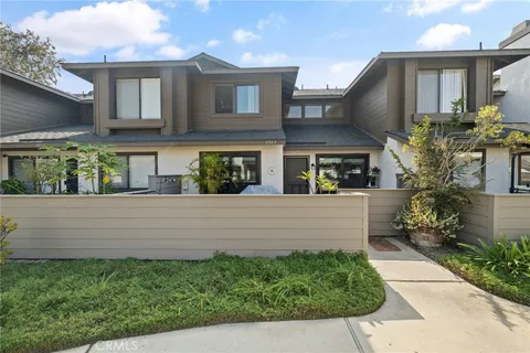 1363 N Schooner Ln, Anaheim, CA 92801 - MLS#: PW25253581