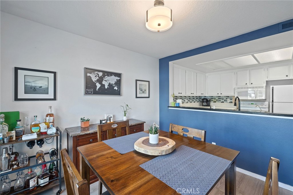 Lakeview Townhomes - Residential