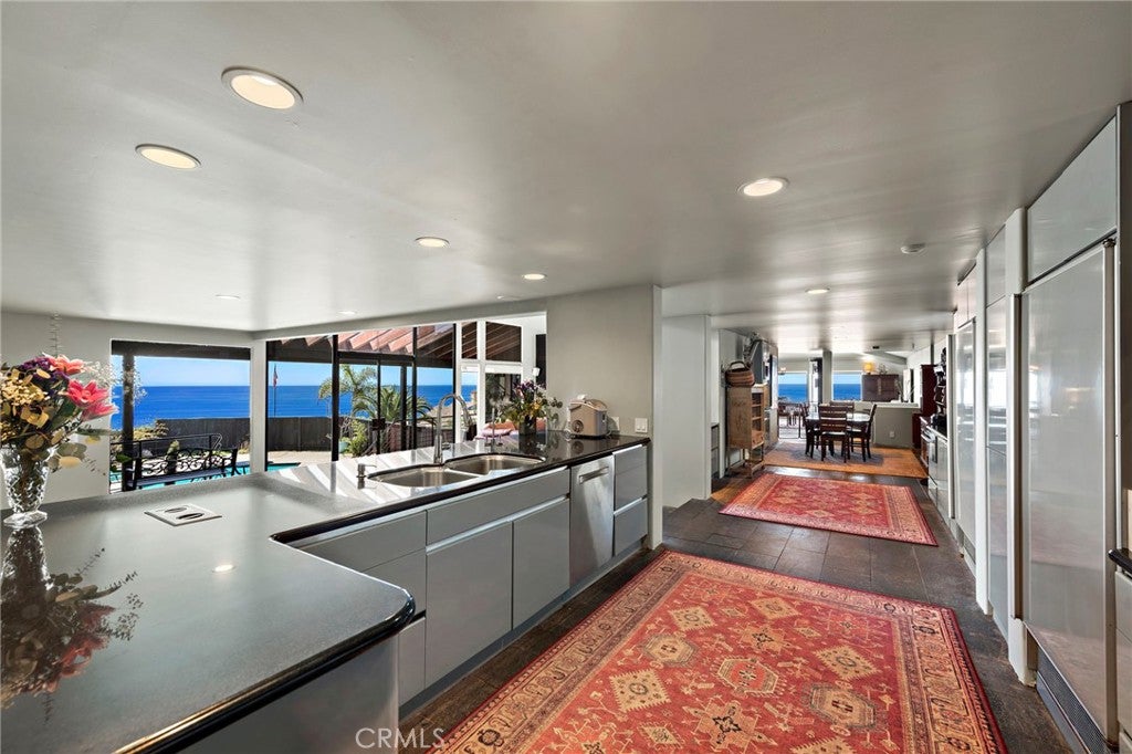 622 Mystic, Laguna Beach CA 92651 - Photo 14