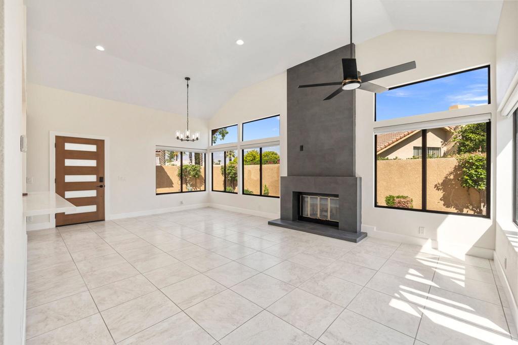 144 Verde Way