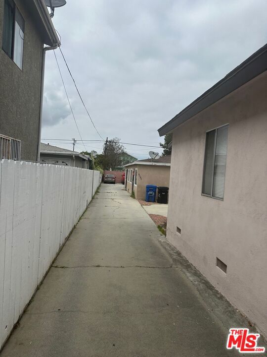1617 W 224th Street