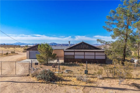 Photo of 56256 Cone Boulevard, Landers, CA 92285 (MLS # JT26122030)